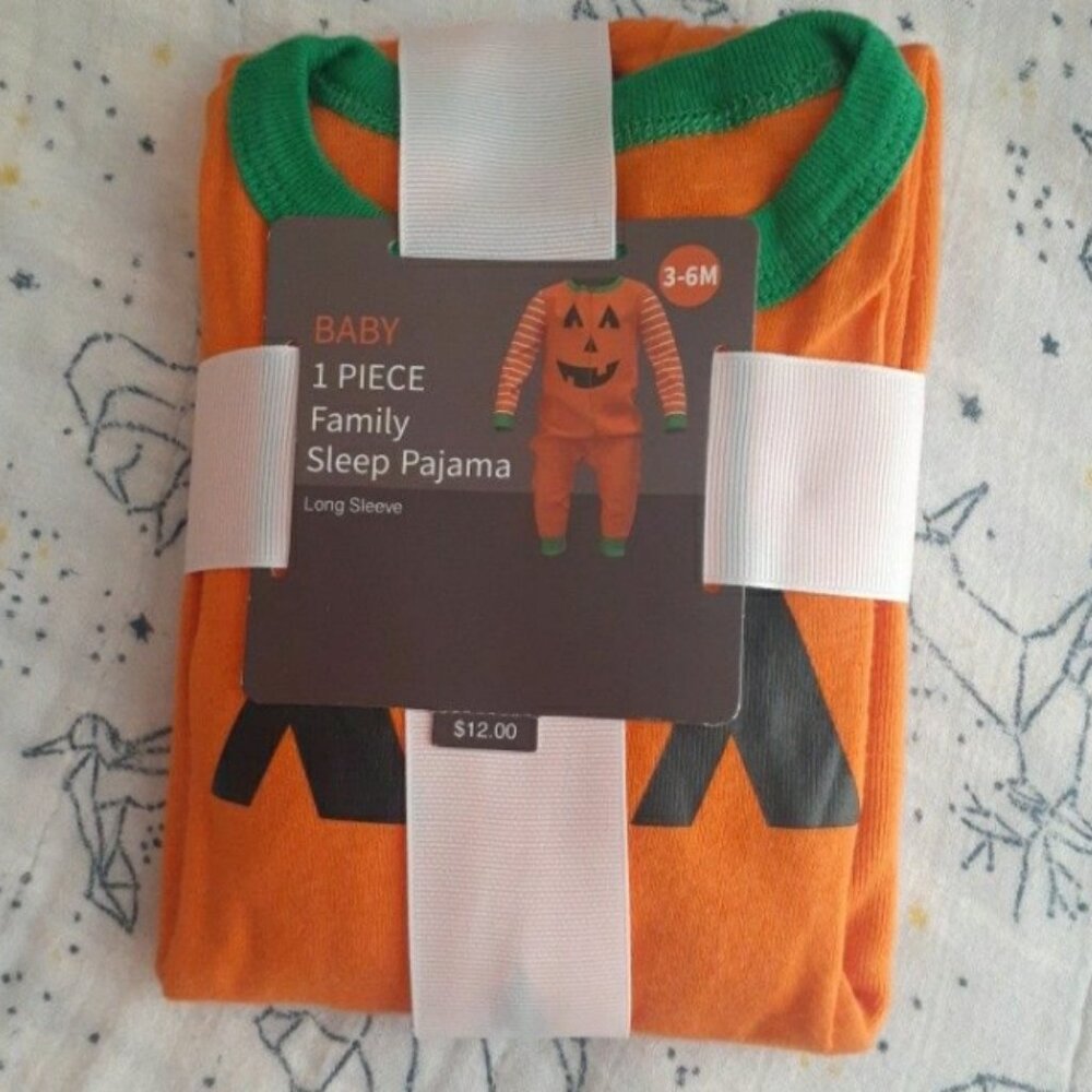 Sleep In! Halloween Zip Up  Footless Sleeper - 3/6 Months - NWT